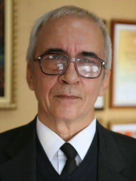 Оглоблин Александр Владимирович.