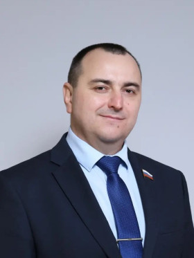Мишанин Олег Владимирович.