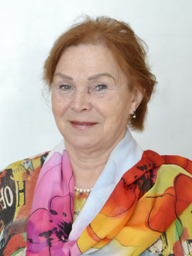 Шибаева Альбина Вениаминовна.